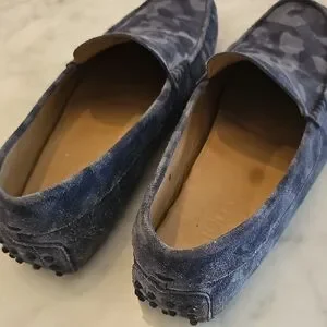 Blue Camouflage Slip-On Loafers with Modern Design Tod main image 2